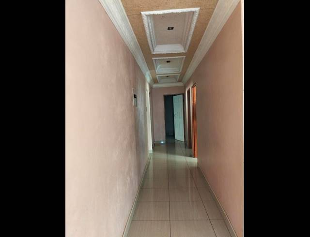 3 BEDROOM PROPERTY TO RENT IN CHROOM PARK